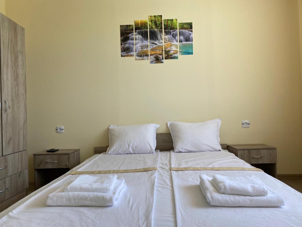 Hotel Sunrise Kalekovets 外观 照片